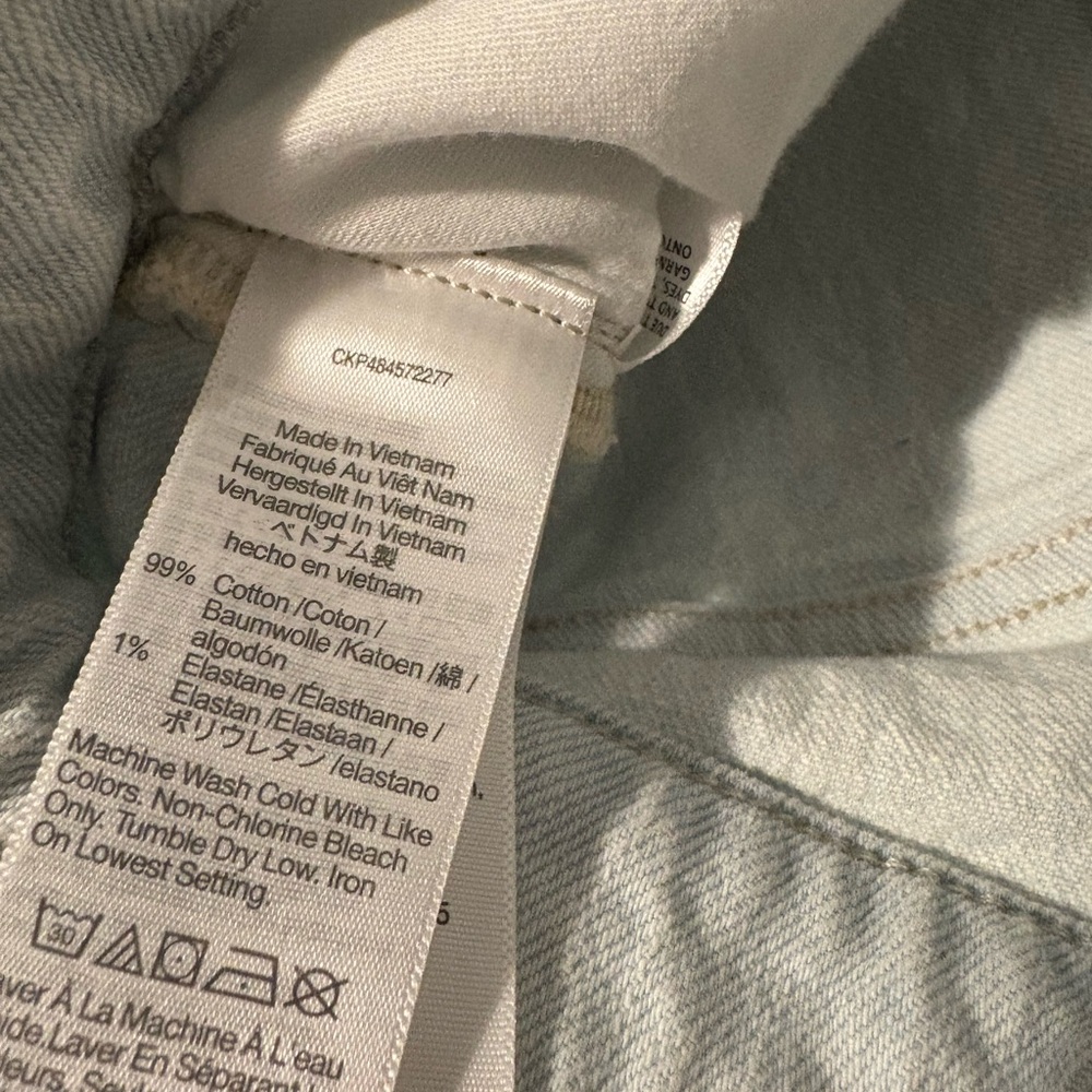 Madewell Light Wash Denim Jeans - Picture 6 of 7